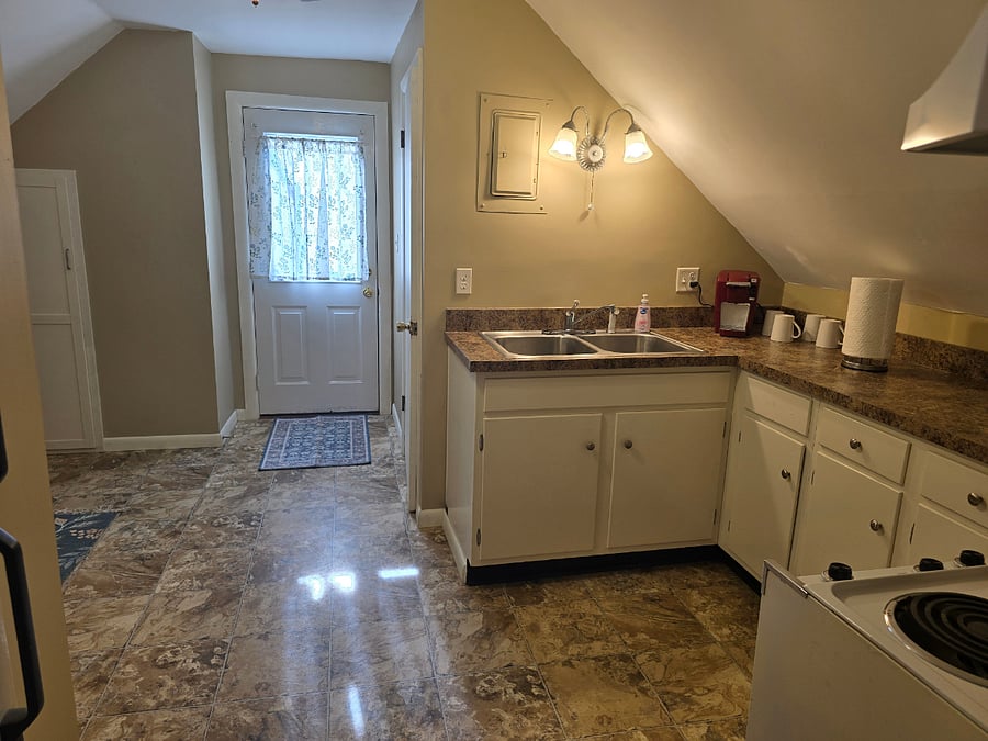 Furnished Finder property 847683_1 photo 13