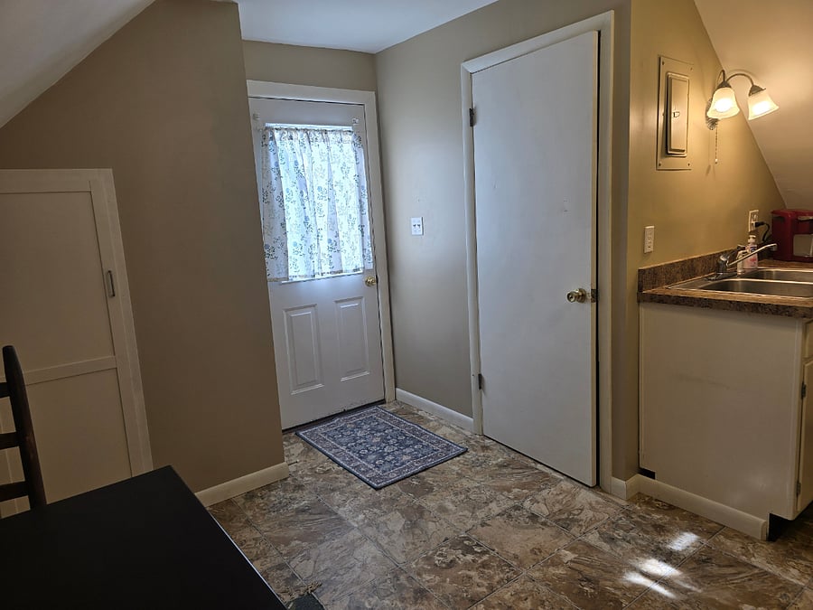 Furnished Finder property 847683_1 photo 21