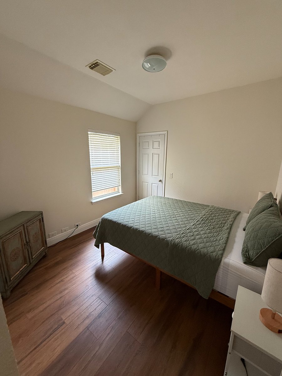 Furnished Finder property 847828_1 photo 14