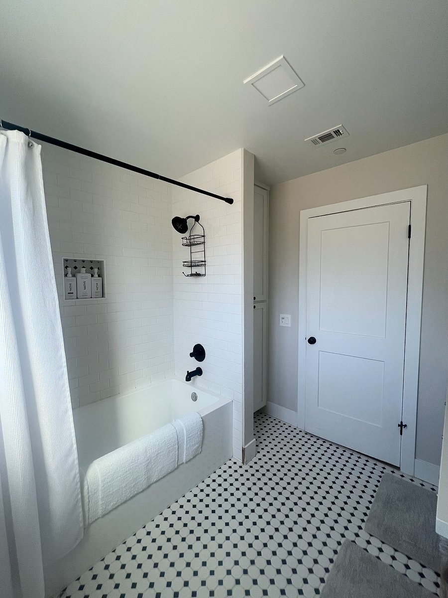 Furnished Finder property 847839_1 photo 12