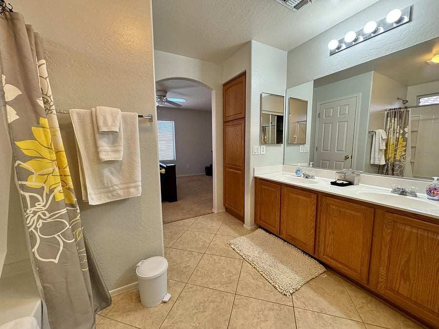 Furnished Finder property 847996_1 photo 13