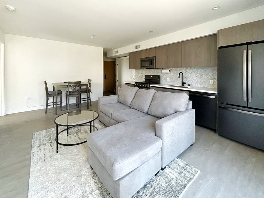 Furnished Finder property 847998_1 photo 3