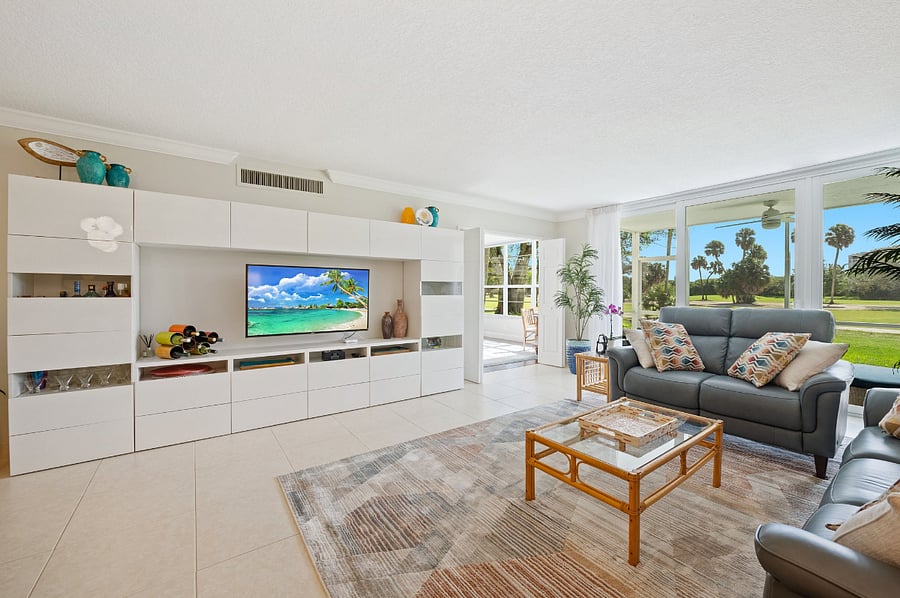 Furnished Finder property 848011_1 photo 3