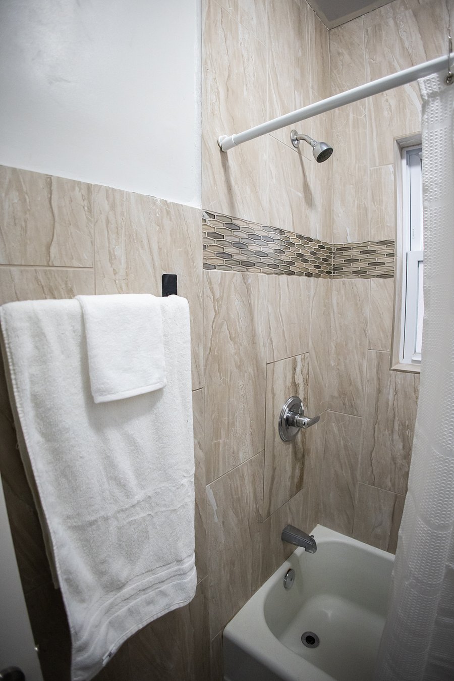 Furnished Finder property 848038_1 photo 10