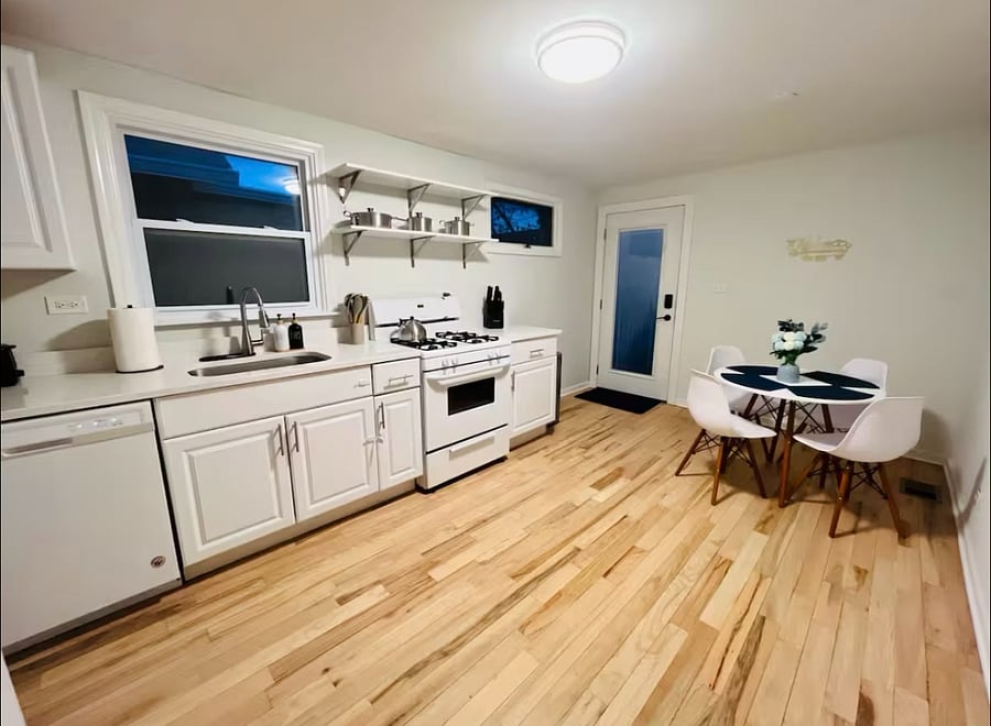 Furnished Finder property 848090_1 photo 2