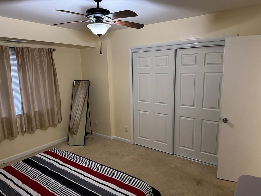 Second bedroom