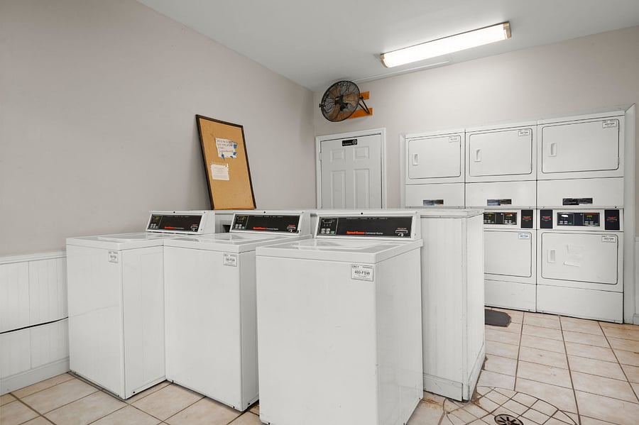 Furnished Finder property 848106_1 photo 14