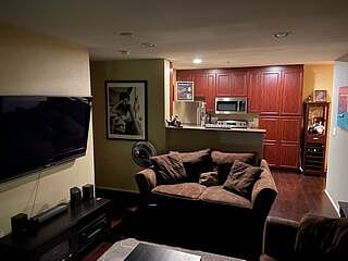 Furnished Finder property 848302_1 photo 2