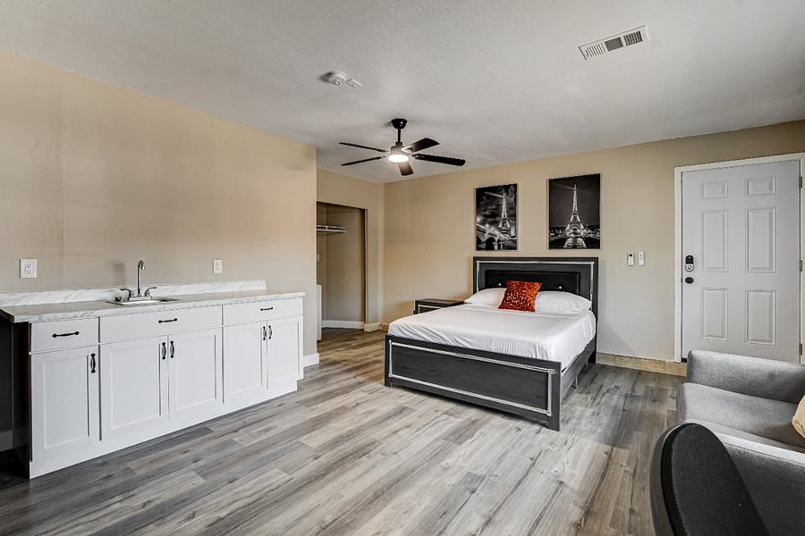 Furnished Finder property 848321_1 photo 6