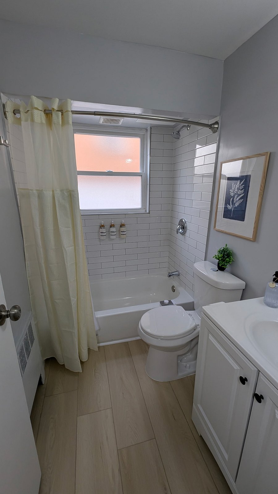Furnished Finder property 848346_2 photo 9