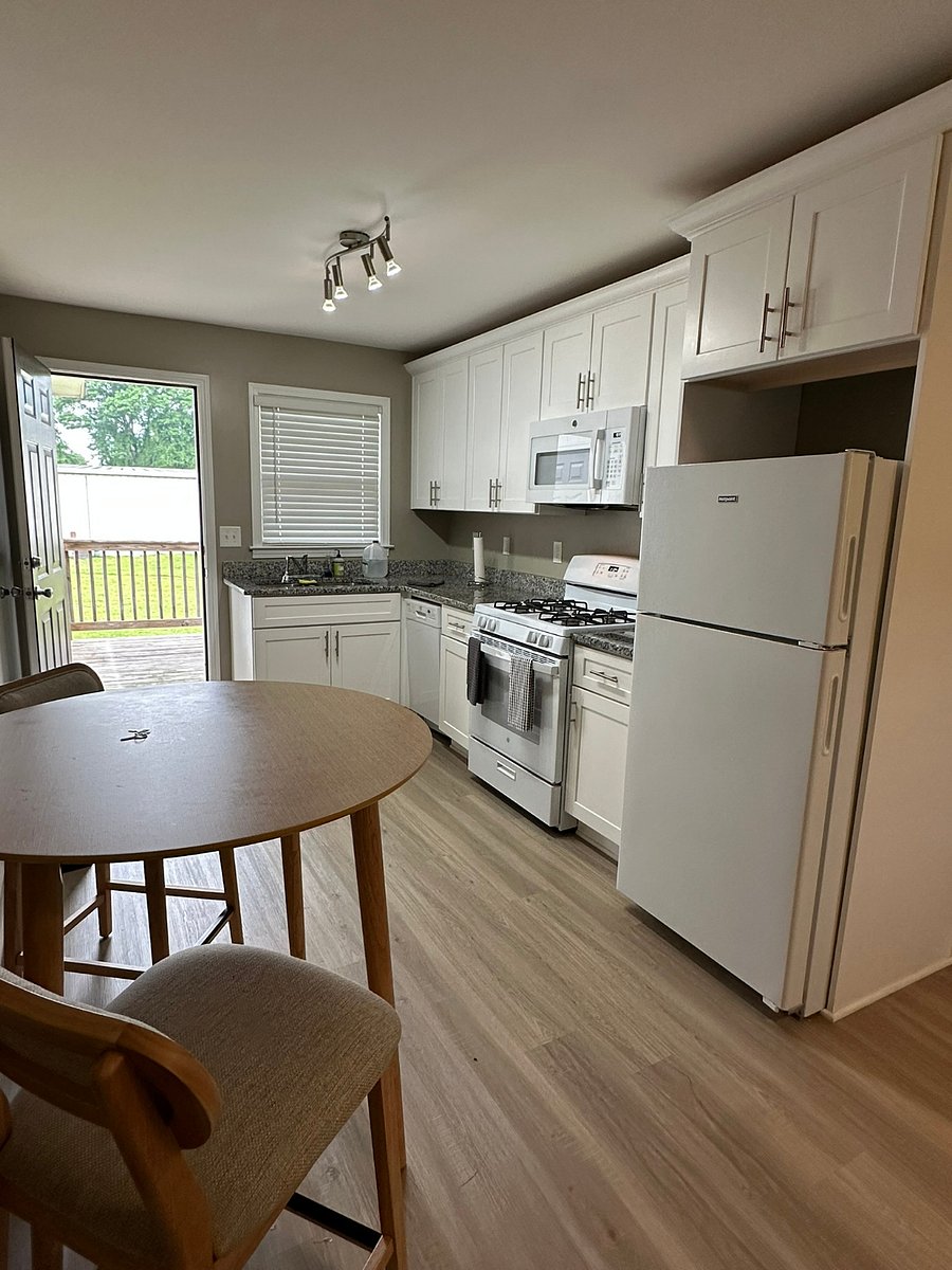 Furnished Finder property 848358_1 photo 3