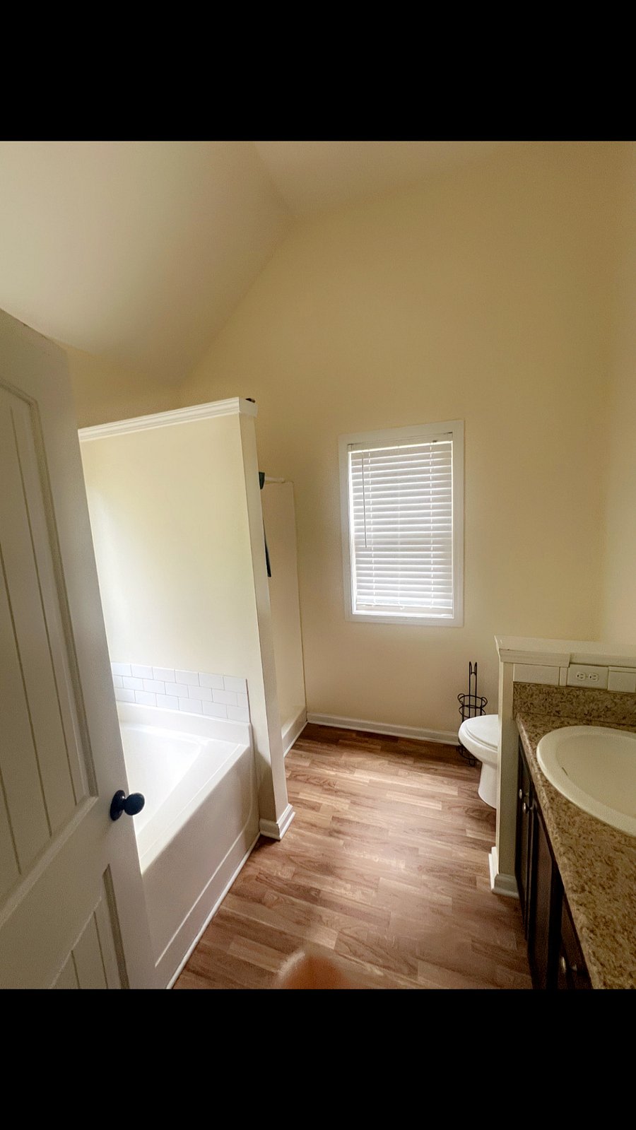 Furnished Finder property 848359_1 photo 8