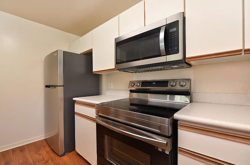 Upgraded kitchen appliances