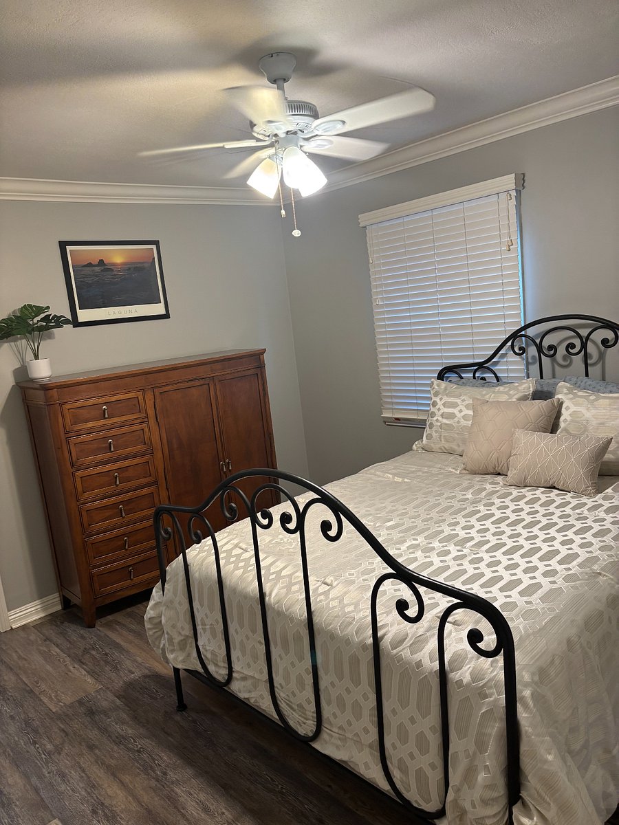 Queen bed
