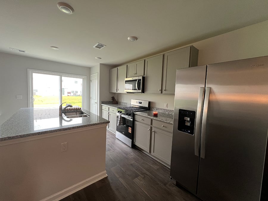 Furnished Finder property 848488_1 photo 7