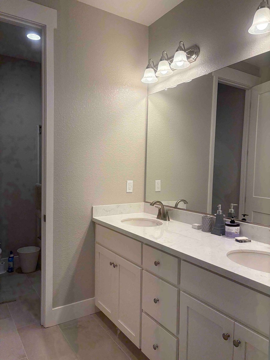 Furnished Finder property 848526_3 photo 8