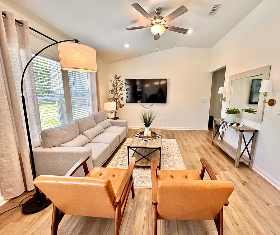 Furnished Finder property 848567_1 photo 1