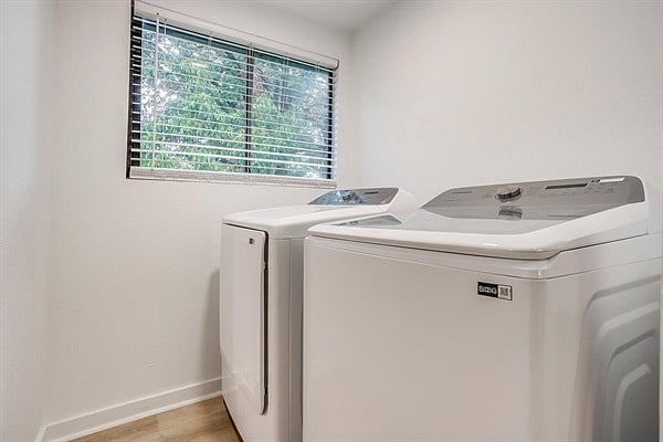 Furnished Finder property 848593_1 photo 9