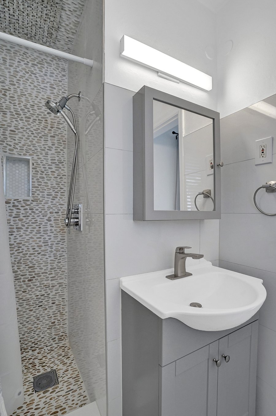 Furnished Finder property 848625_1 photo 11