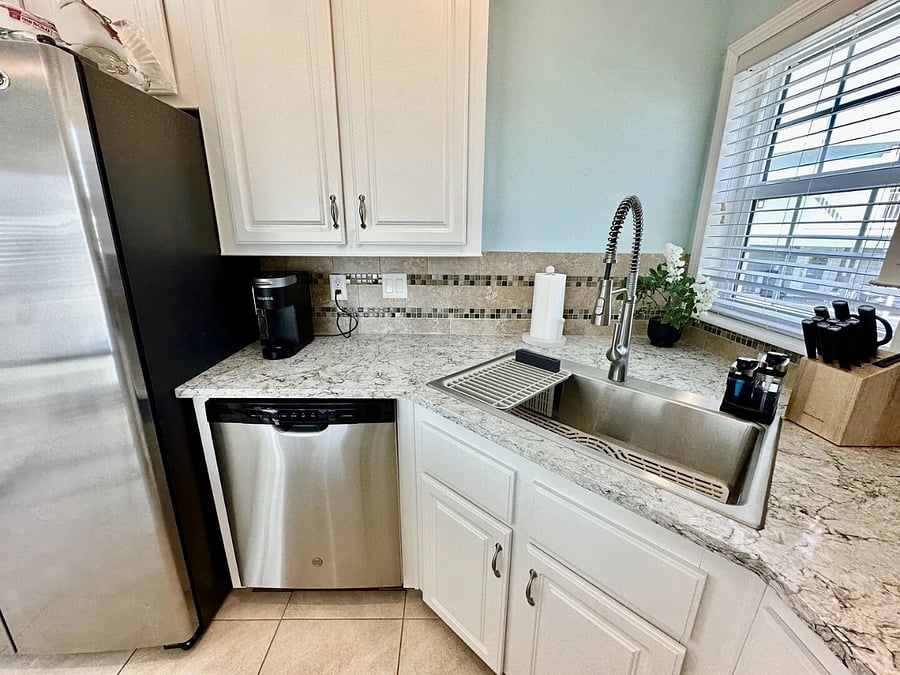 Furnished Finder property 848668_18 photo 4