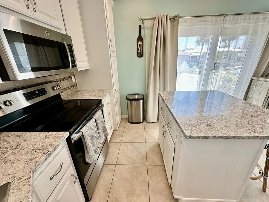 Furnished Finder property 848668_18 photo 5