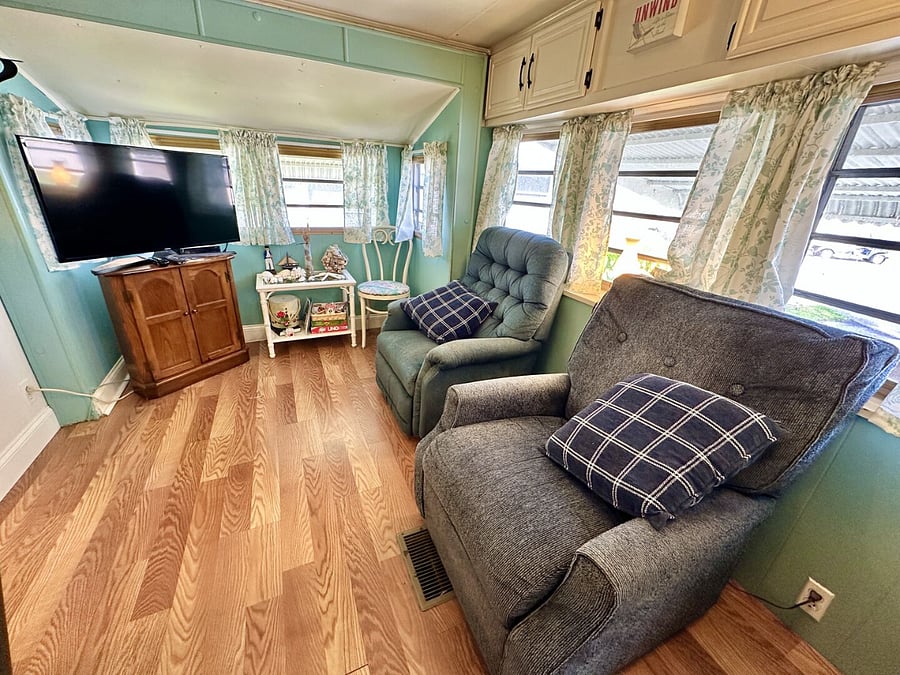 Furnished Finder property 848668_19 photo 10