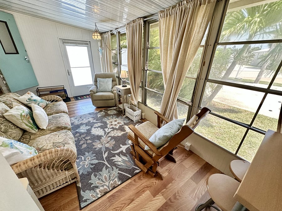 Furnished Finder property 848668_19 photo 17