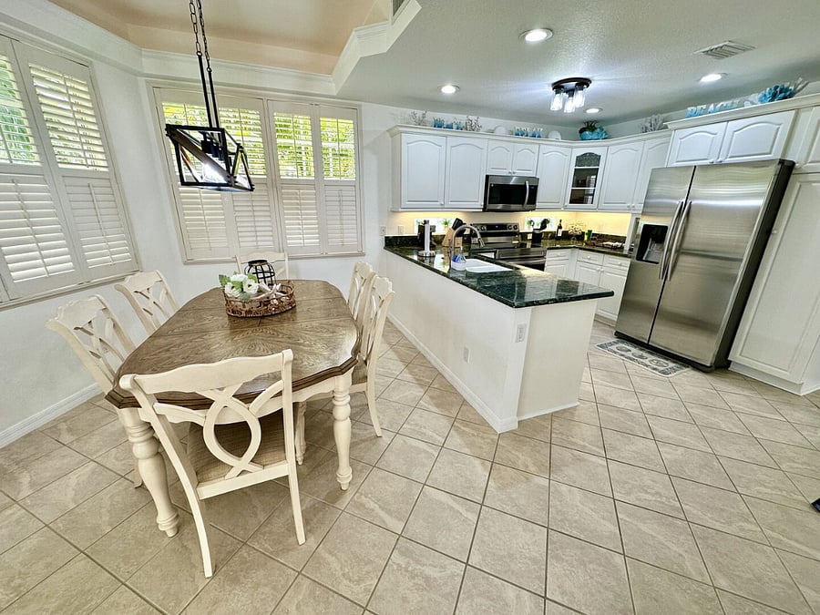 Furnished Finder property 848668_27 photo 22