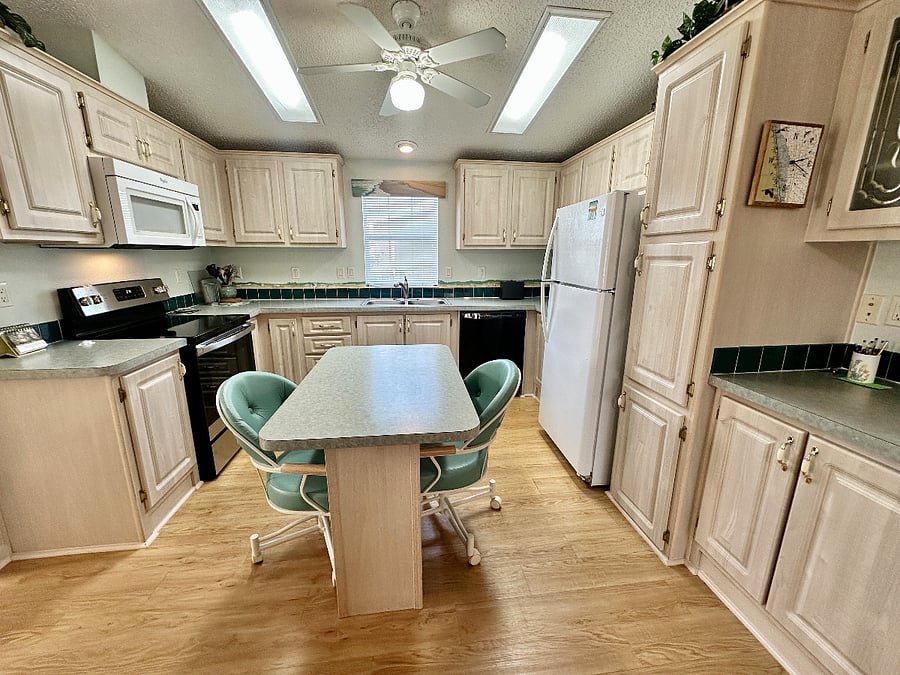 Furnished Finder property 848668_3 photo 3