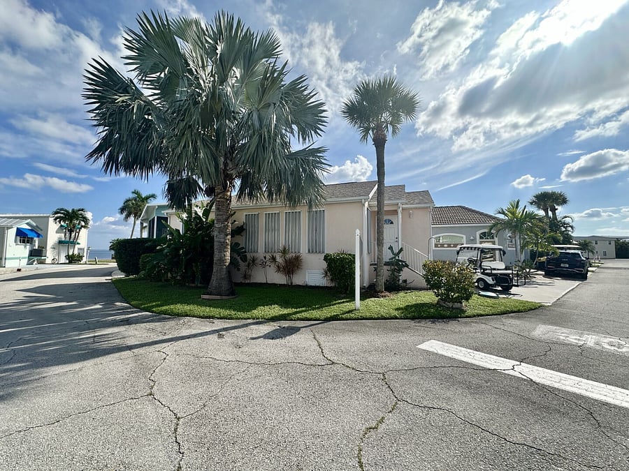 Furnished Finder property 848668_34 photo 10