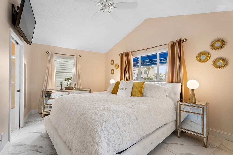 Furnished Finder property 848668_40 photo 4