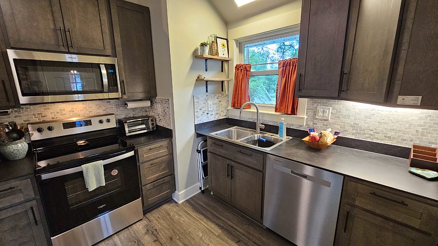 Furnished Finder property 848830_1 photo 3