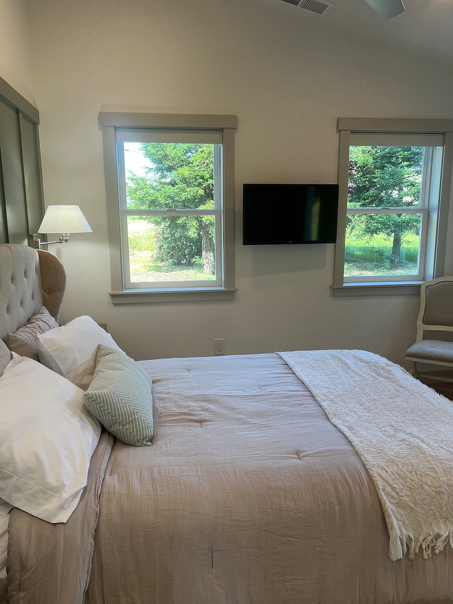Furnished Finder property 848831_1 photo 10