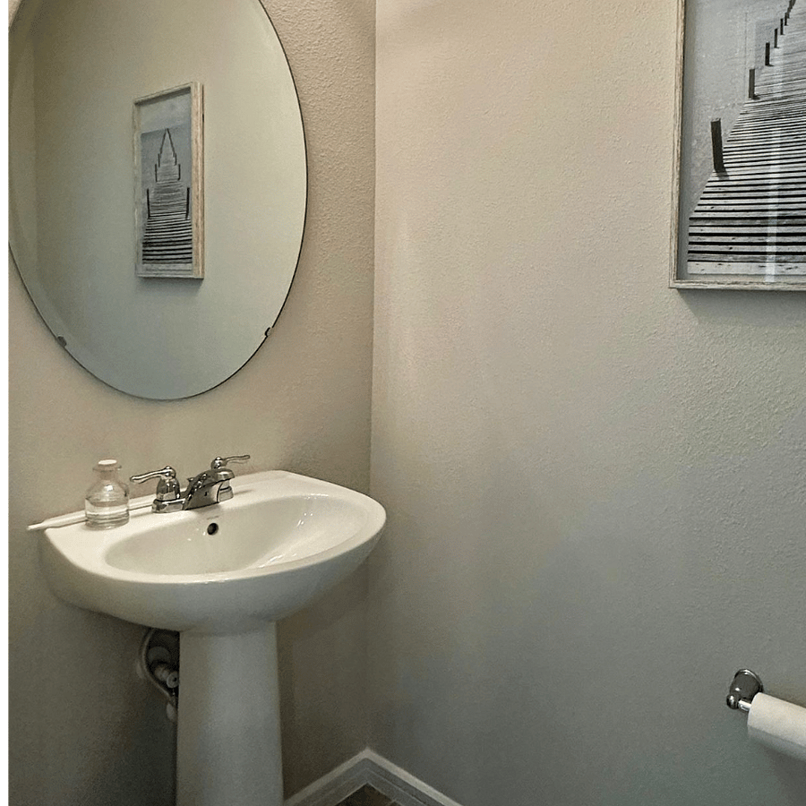 1st floor bathroom