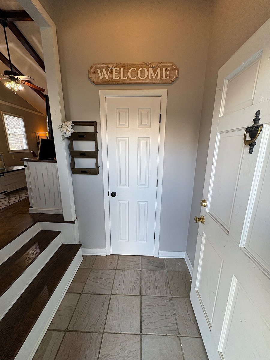 Entry has steps