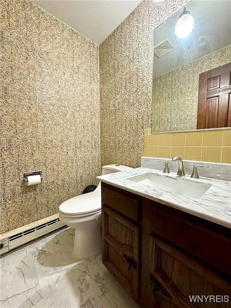 Half bath 1st floor