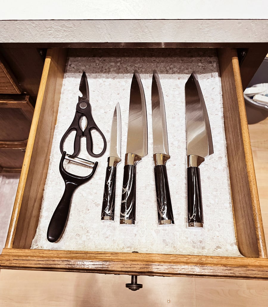 Knives