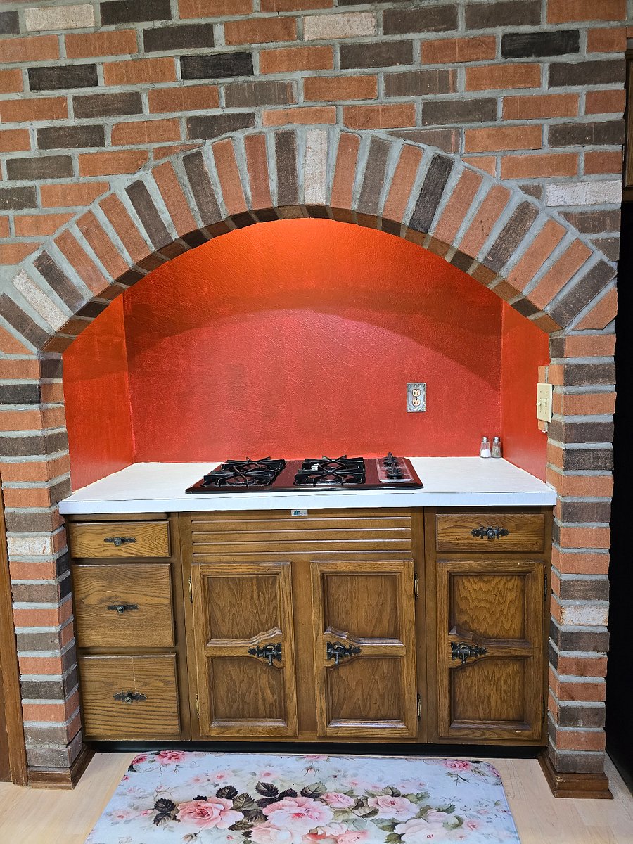 Stove top with insert hood