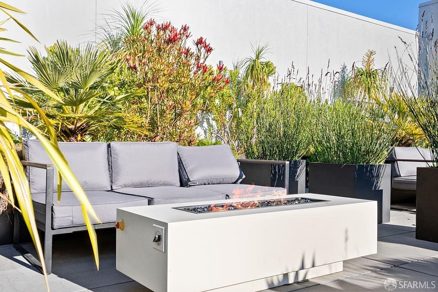Rooftop Seating with Firepit