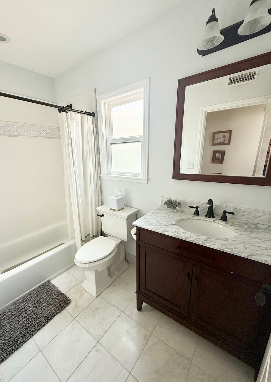 bathroom on level 2