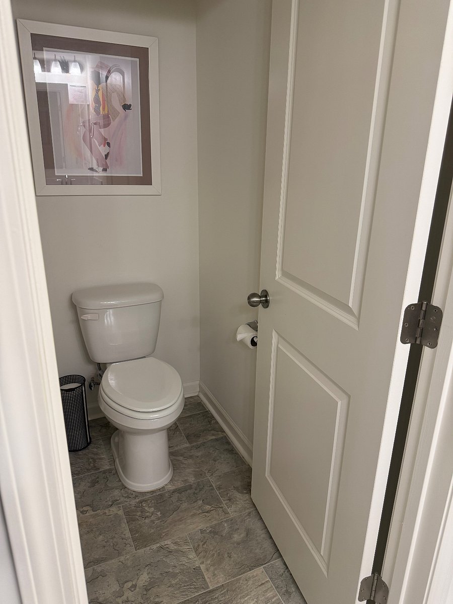 Furnished Finder property 849044_1 photo 6