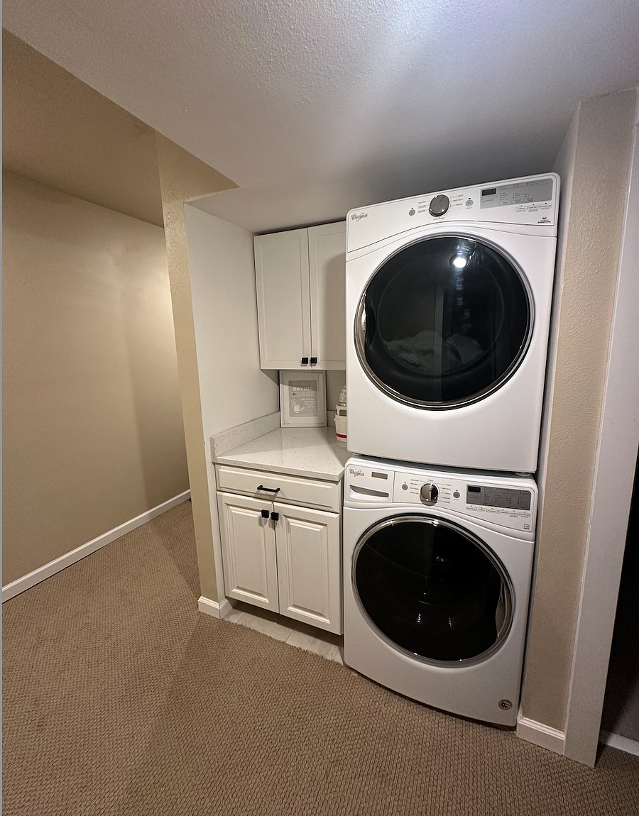 In unit laundry.