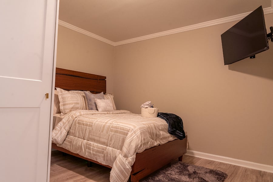 Furnished Finder property 849166_1 photo 3