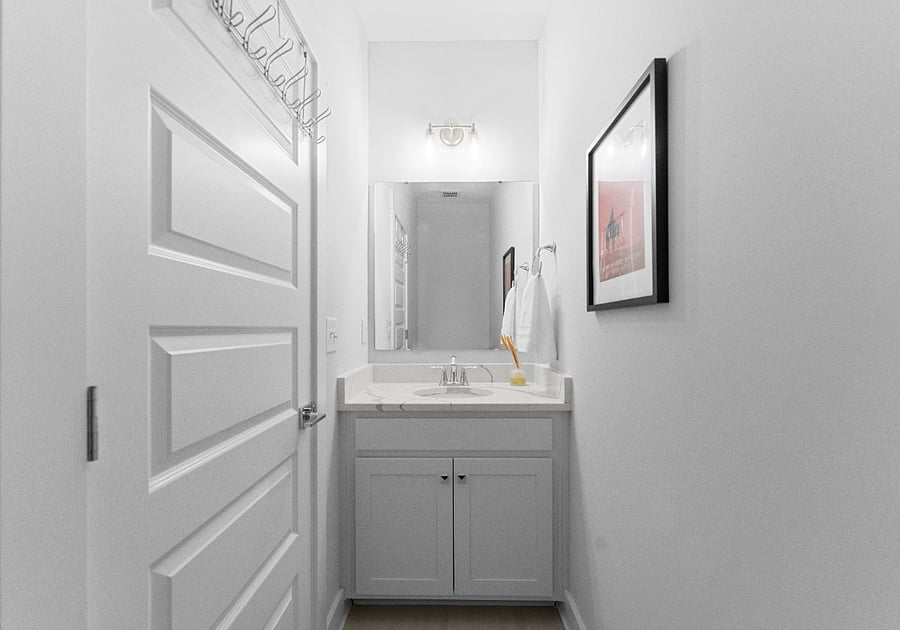 loft 1/2 bath