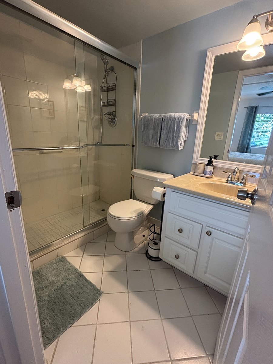 Furnished Finder property 849259_1 photo 18