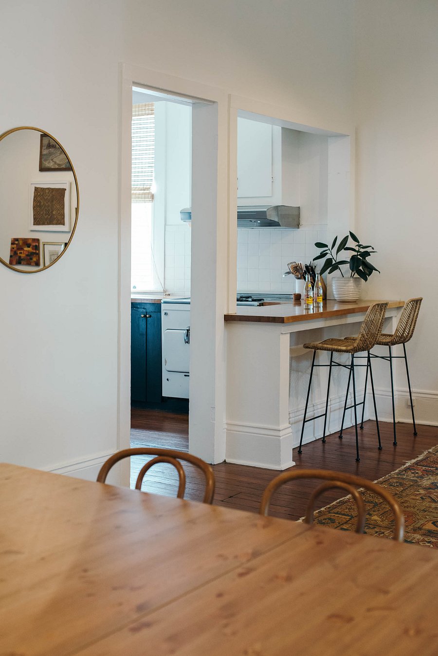 Kitchen bar
