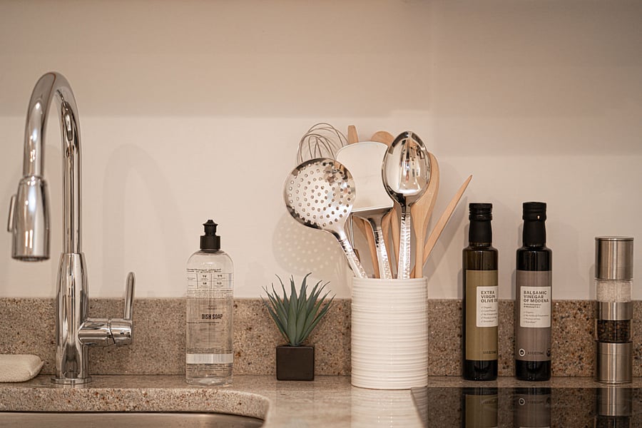 Fully equipped kitchen