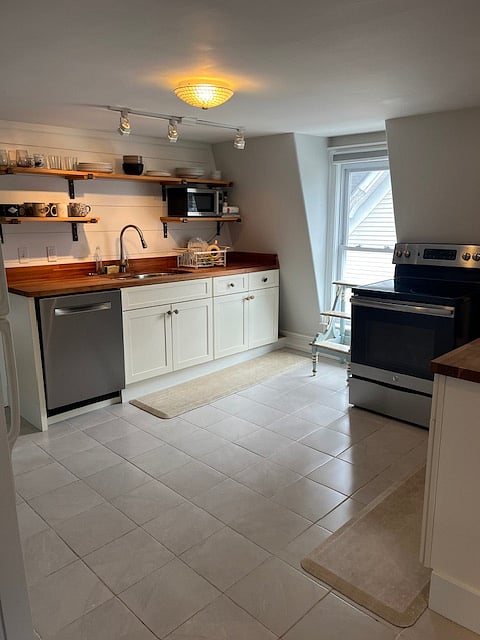 Furnished Finder property 849392_1 photo 4
