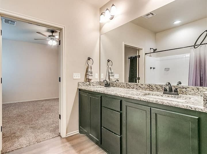 Furnished Finder property 849432_1 photo 9