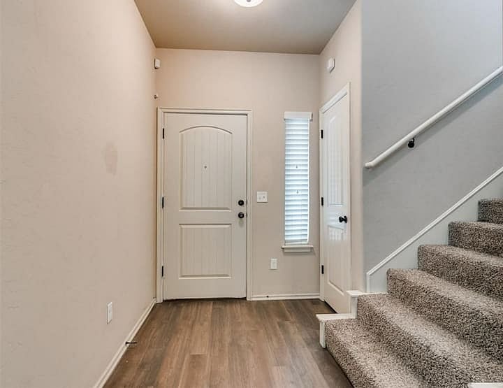 Furnished Finder property 849432_1 photo 11